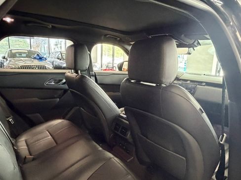 Used 2025 Land Rover Range Rover Velar Dynamic SE AWD/4WD image 28