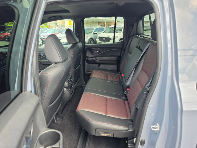 Certified 2024 Honda Ridgeline Black Edition image 23