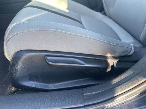 Used 2018 Honda Civic EX image 16