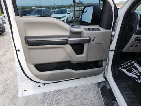 Used 2019 Ford F150 XLT w/ Equipment Group 302A Luxury image 17