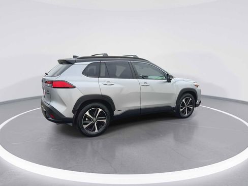 Used 2024 Toyota Corolla Cross XSE w/ Convenience Package image 8