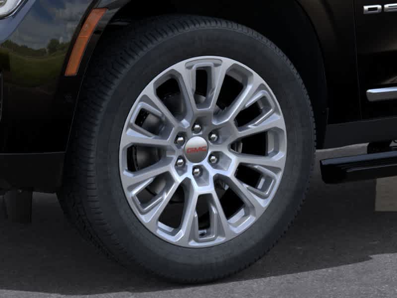 New 2026 GMC Yukon XL Denali w/ Sun & Power Step Package AWD/4WD image 9