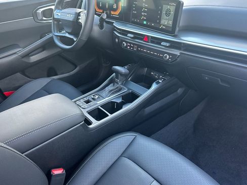 New 2026 Kia Sorento S image 12