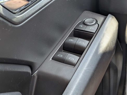 Used 2024 GMC Canyon Elevation RWD image 22