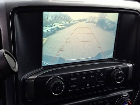 Used 2019 Chevrolet Silverado 1500 LT w/ All Star Edition image 17