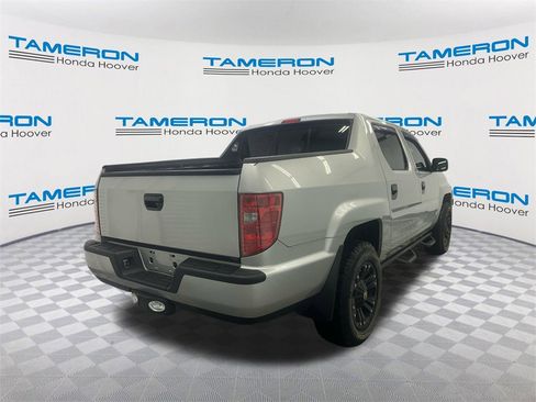 Used 2011 Honda Ridgeline RT image 5