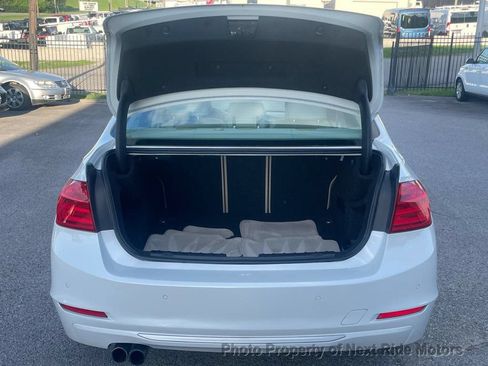 Used 2013 BMW 328i xDrive Sedan AWD/4WD image 17