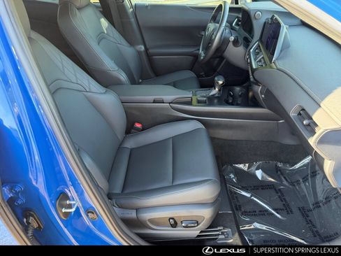 Used 2024 Lexus UX 250h FWD image 31