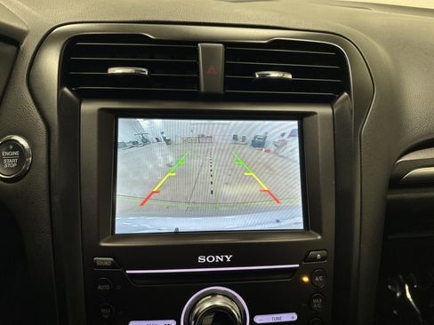 Used 2019 Ford Fusion Titanium image 25