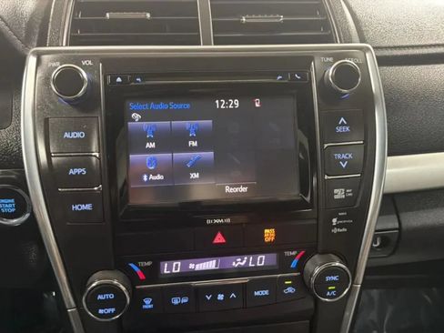 Used 2016 Toyota Camry XSE FWD image 13