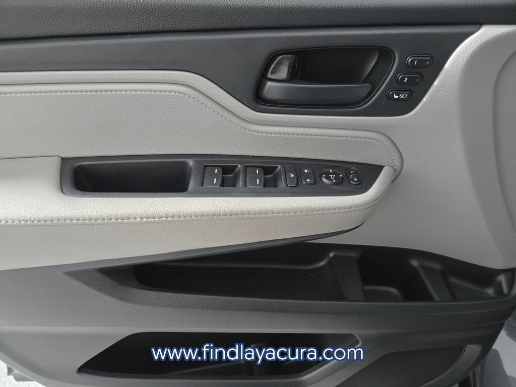 Used 2019 Honda Odyssey EX-L image 22