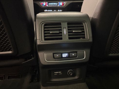 Certified 2022 Audi SQ5 Premium Plus image 25
