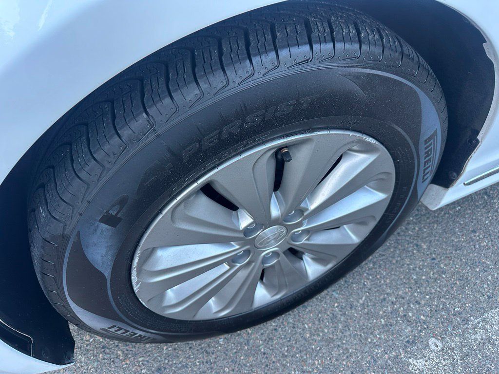 Used 2017 Hyundai Sonata SE FWD image 41