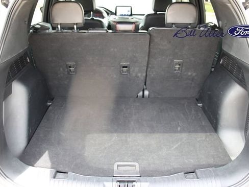 Used 2025 Ford Escape ST-Line FWD image 10