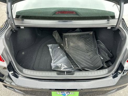 Used 2023 Hyundai Elantra SEL w/ Winter Weather Package image 21