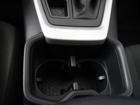 Certified 2025 Toyota RAV4 LE AWD/4WD image 37