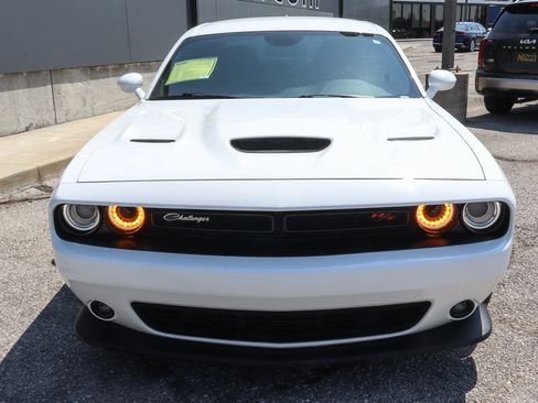 Used 2021 Dodge Challenger R/T Scat Pack w/ Dynamics Package RWD image 2