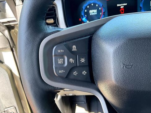 Used 2025 Ford Bronco Badlands AWD/4WD image 24