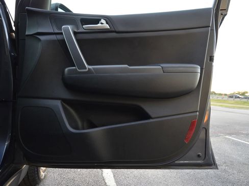 Used 2018 Kia Sportage LX w/ LX Technology Package image 45