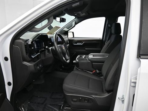 Used 2023 Chevrolet Silverado 1500 LT RWD image 11