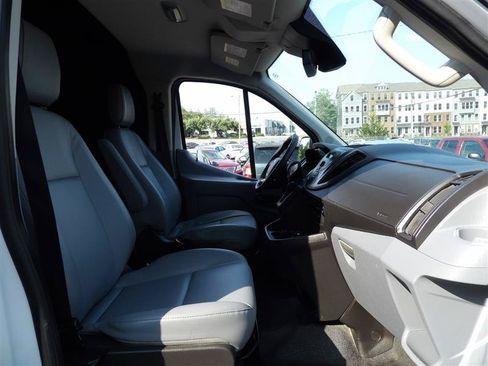 Used 2016 Ford Transit 250 130 Low Roof w/ Exterior Upgrade Package RWD image 15