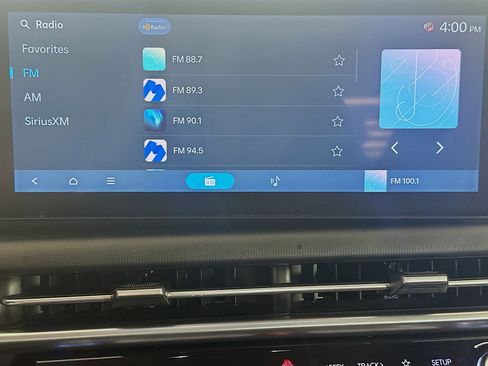 Used 2025 Hyundai Tucson SEL image 21