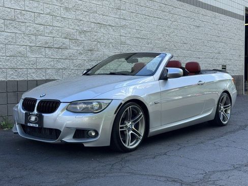 Used 2013 BMW 335is Convertible w/ Premium Pkg RWD image 1