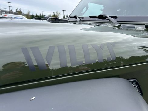 Used 2024 Jeep Wrangler Unlimited Sport AWD/4WD image 34