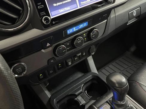 Used 2022 Toyota Tacoma TRD Sport RWD image 21