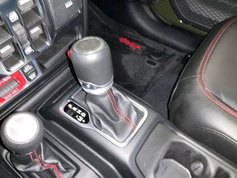 Used 2023 Jeep Wrangler Unlimited Rubicon w/ Cold Weather Group image 25