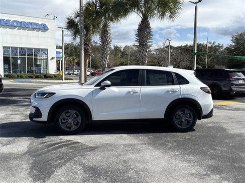 New 2026 Honda HR-V LX image 11