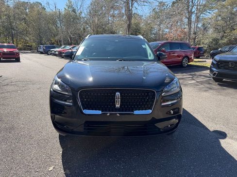 Used 2022 Lincoln Corsair Reserve w/ Sport Package image 2