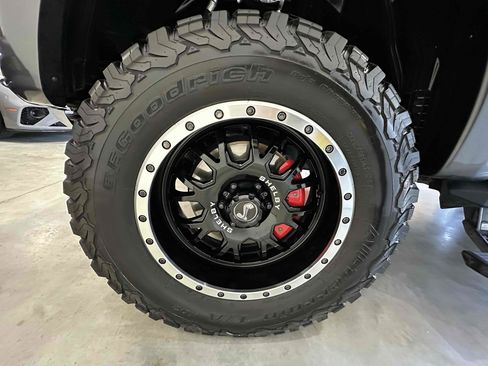 Used 2020 Ford F150 Lariat w/ Equipment Group 502A Luxury image 31