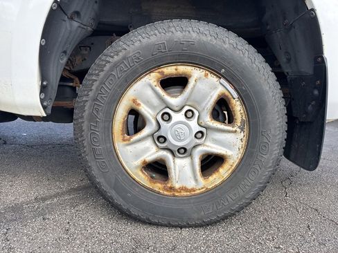 Used 2012 Toyota Tundra 4x4 Double Cab w/ Tow Pkg image 42