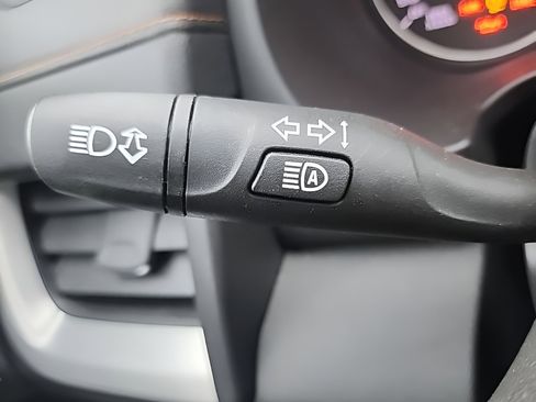 Used 2020 GMC Terrain SLT image 20