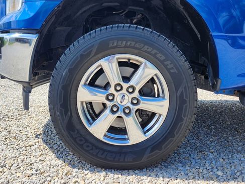 Used 2017 Ford F150 XLT w/ XTR Package image 11