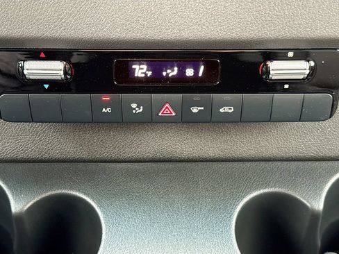 Used 2026 Mercedes-Benz Sprinter 2500 image 15