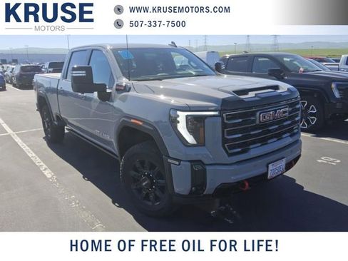 Used 2025 GMC Sierra 2500 AT4 w/ Technology Package image 1