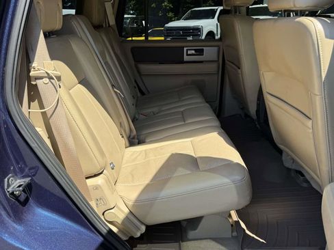 Used 2013 Ford Expedition XLT AWD/4WD image 16