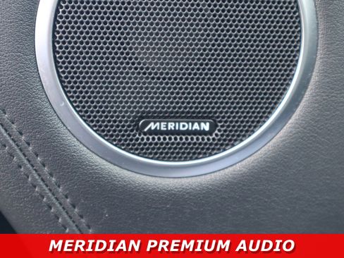 Used 2020 Land Rover Range Rover HSE image 27