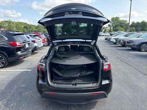 Used 2025 Tesla Model Y Performance AWD/4WD image 7