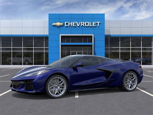 New 2026 Chevrolet Corvette Z06 image 2