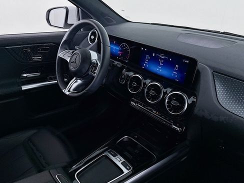 Certified 2026 Mercedes-Benz GLA 250 image 17