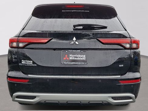 Used 2022 Mitsubishi Outlander SE image 5
