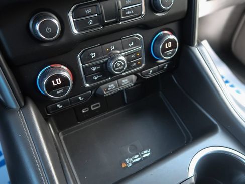 Used 2022 Chevrolet Tahoe LT AWD/4WD image 40