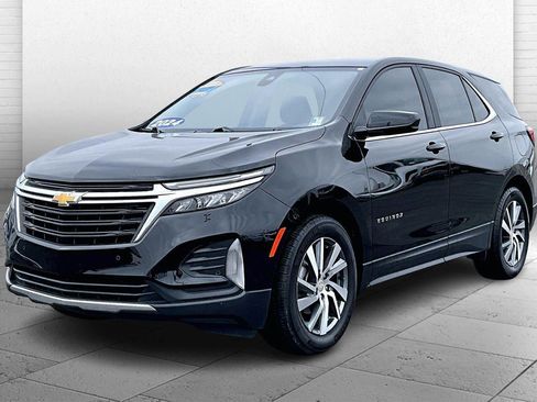 Used 2024 Chevrolet Equinox LT w/ LPO, Floor Liner Package image 13