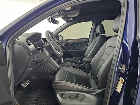 Used 2023 Volkswagen Tiguan SEL R-Line image 21