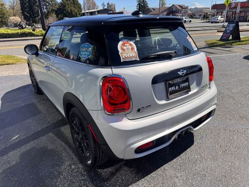 Used 2018 MINI Cooper S FWD image 10