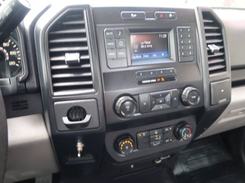 Used 2018 Ford F150 XL RWD image 10