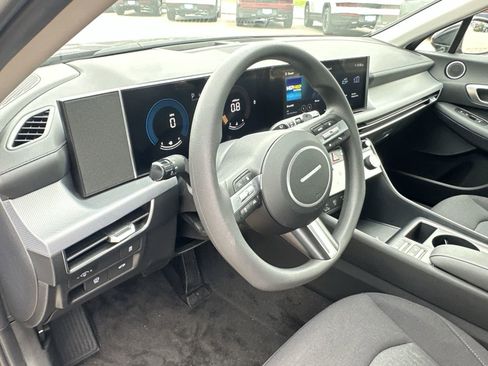 Used 2025 Hyundai Sonata SEL image 10